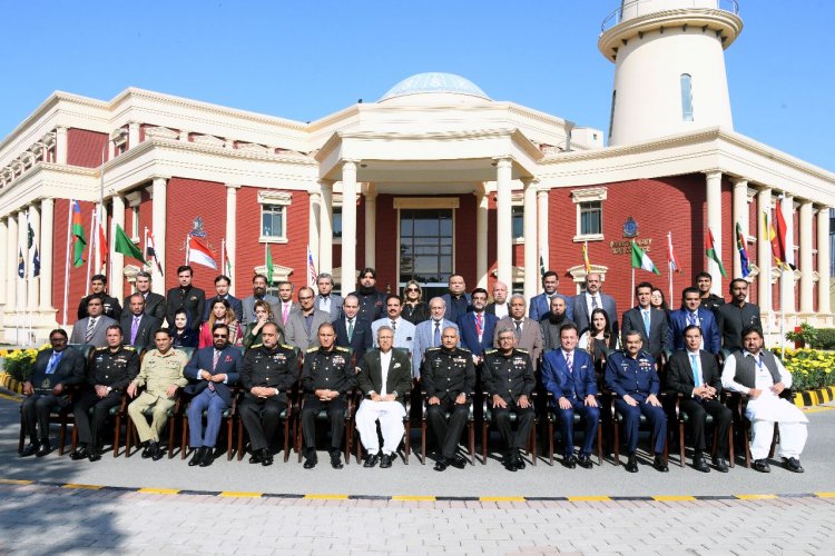 Strong Navy is vital for safety and security of the country: President Alvi