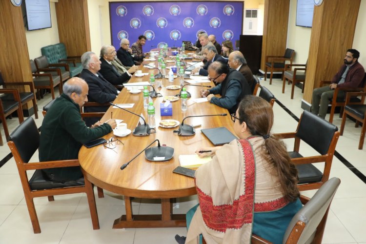 Centre for Afghanistan, Middle East & Africa (CAMEA) Round-Table Discussion Evolving Situation in Afghanistan and the Way Forward for Pakistan-Afghanistan Relations