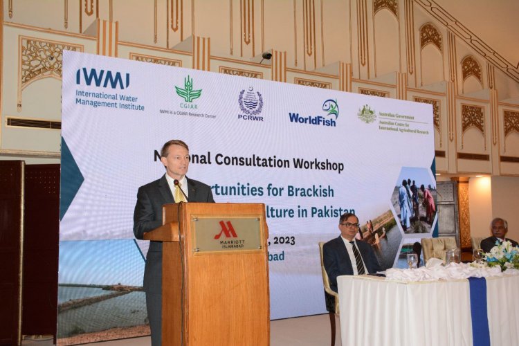 Pak Australia share common problems related to climate change, including poor groundwater and accelerated salinity levels, Damien