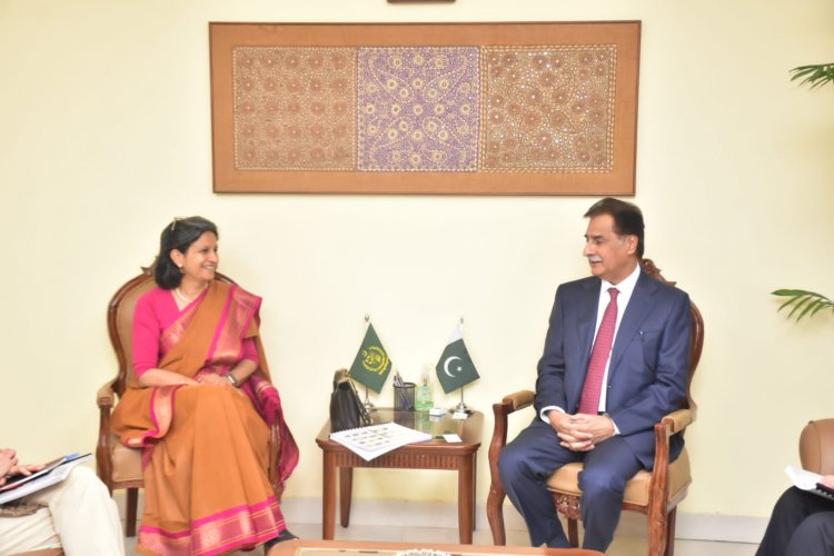 Vice President of the World Bank for Human Development calls on Federal Minister for Economic Affairs to discuss needs for Human Development in Pakistan