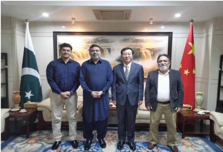 Karachi University VC pays courtesy call to Chinese Consul General Yang Yundong