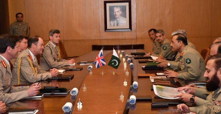 General Sir Patrick Nicholas Yardley Monrad Sanders, Chief of General Staff (CGS) UK Army arrived to Pakistan