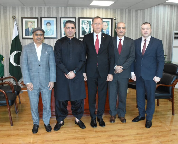 AMBASSADOR OF BELARUS TO PAKISTAN CALLED ON FEDERAL MINISTER IPC, EXTENDS INVITATION FOR CIS GAMES