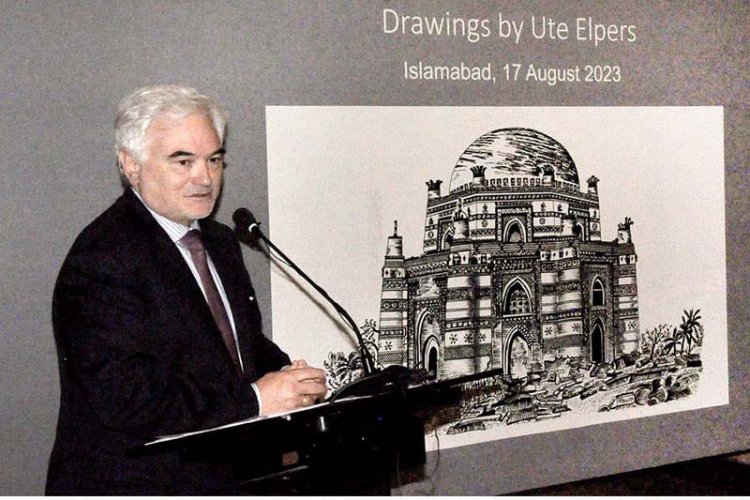 Book launching ceremony on Landmarks of Pakistan Drawings by Ute Elpers German porcelain painter held at PNCA