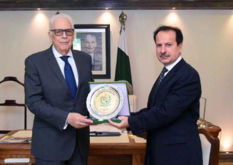 Brazilian Ambassador Olyntho Vieira calls on Health Minister Dr. Nadeem Jan – Discusses mutual cooperation