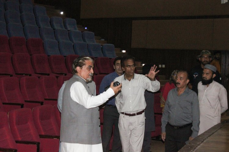 Federal Minister for Heritage and Culture Jamal Shah visits Aiwan-e-Quaid Building, Bagh-e-Shuhada site