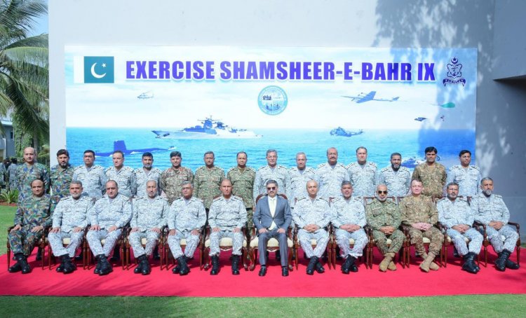 Prime Minister  Attends the Debrief of Pakistan Navy War Game Shamsheer-e-Bahr- IX