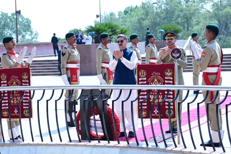 Prime Minister Anwar ul Haq Kakar lays floral wreath at Yadgar-e-Shuhada