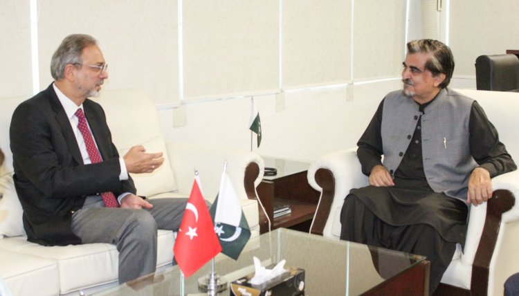 Turkiye Ambassador Dr. Mehmet Pacaci calls on Jamal Shah, Federal Minister for National Heritage & Culture