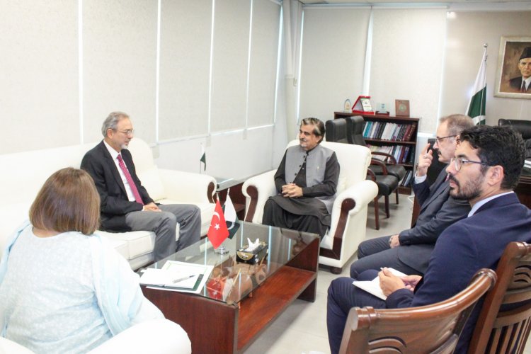 Turkiye Ambassador Dr. Mehmet Pacaci calls on Jamal Shah, Federal Minister for National Heritage & Culture