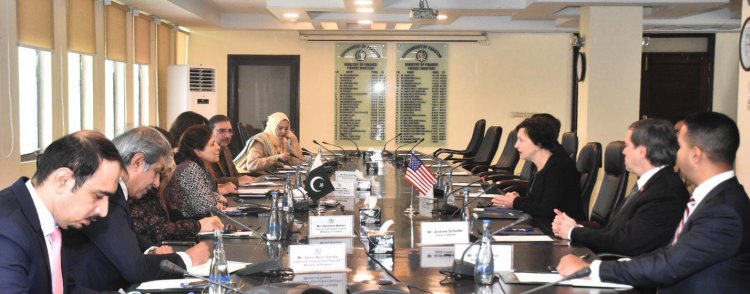 U.S. Deputy Assistant Secretary Elizabeth Horst and Finance Minister Dr. Shamshad Akhtar foster bilateral ties during a crucial meeting in Islamabad