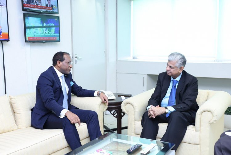 Ambassador Jemal Beker Abdula and Minister Murtaza Solangi Discuss Strengthening Ties through Media Initiatives