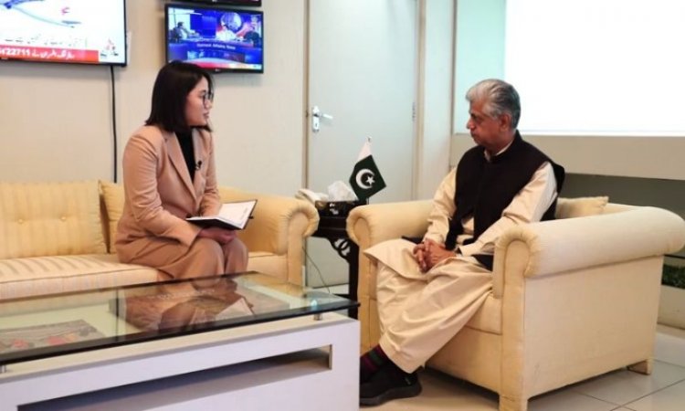 Radio Waves of Friendship:  Minister Solangi's Special Interview on China Radio Spotlights Pakistan-China Connectivity