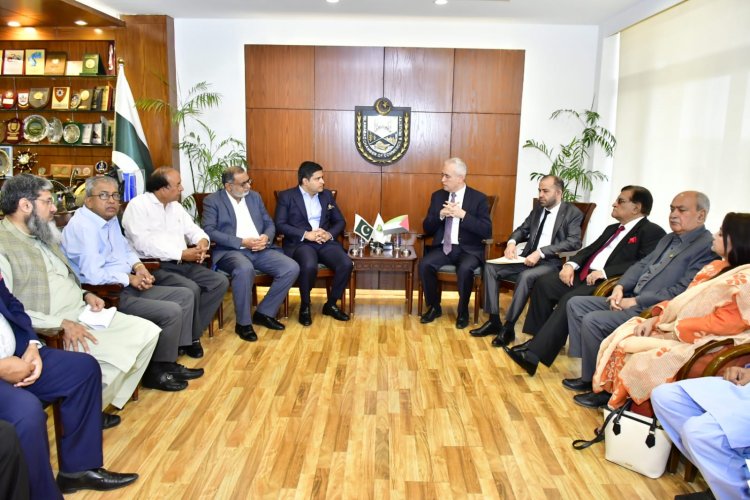 Pakistan Stands with Palestine: ICCI Meeting Highlights Unity and Support