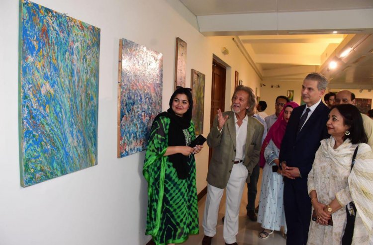 Ambassador Maen KHREASAT Unveils Shehzada Khalid Iqbal's Masterpieces at PNCA's 'Dance with Colours' Exhibition