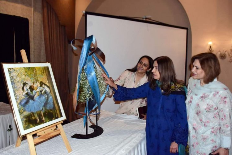 Gonzalo's Exhibition Lauded by Spanish Ambassador for Capturing Pakistan's Essence