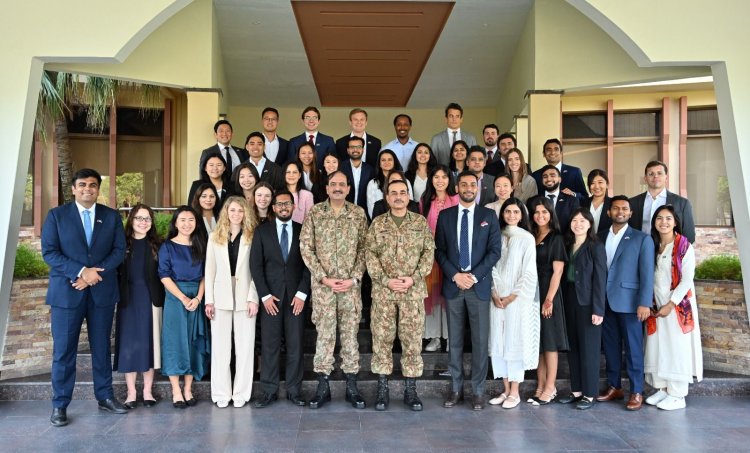 Students from Harvard Business School (HBS) Trek-2024 meets COAS General Asim Munir